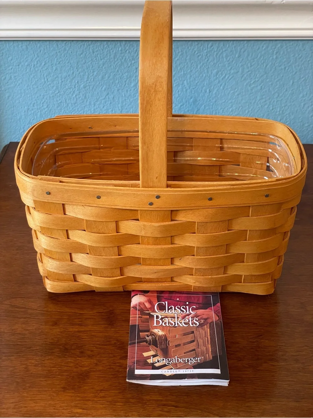 Longaberger 2001 Candle Edition Basket with Plastic Liner – Excellent Condition